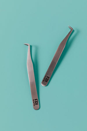 The Best Mega Volume Eyelash Tweezer